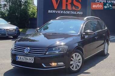 Универсал Volkswagen Passat 2011 в Киеве