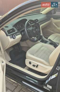 Седан Volkswagen Passat 2015 в 