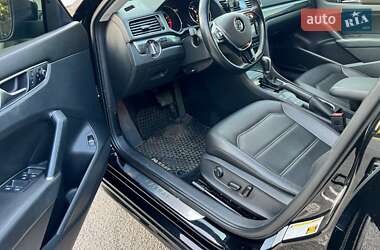 Седан Volkswagen Passat 2016 в 
