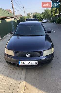 Седан Volkswagen Passat 1998 в Хмельницькому