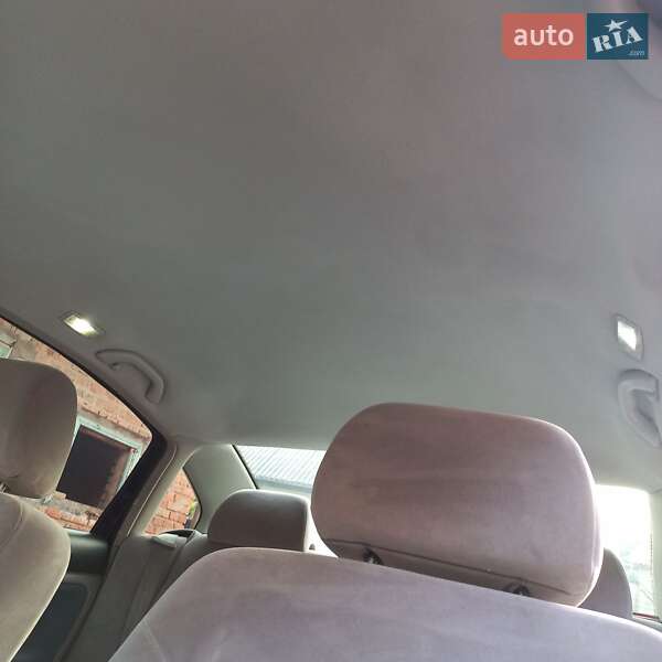 Седан Volkswagen Passat 2002 в Жмеринці