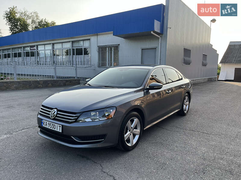 Седан Volkswagen Passat 2012 в 