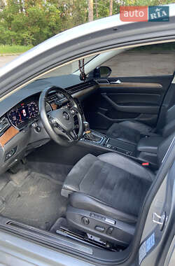 Седан Volkswagen Passat 2018 в 