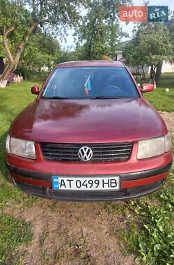 Седан Volkswagen Passat 1997 в 