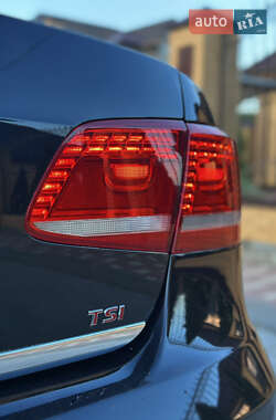 Седан Volkswagen Passat 2012 в 
