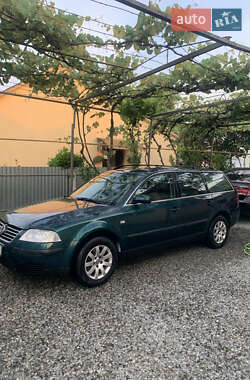 Универсал Volkswagen Passat 2000 в Виноградове