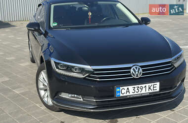 Седан Volkswagen Passat 2017 в Черкассах