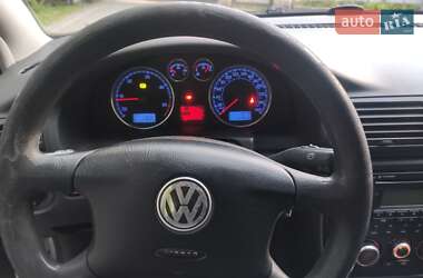 Универсал Volkswagen Passat 2005 в 