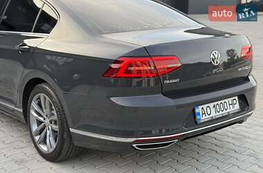 Седан Volkswagen Passat 2015 в 