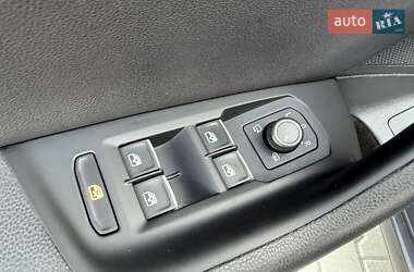 Седан Volkswagen Passat 2015 в 