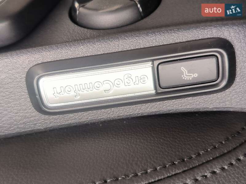 Универсал Volkswagen Passat 2015 в Киеве