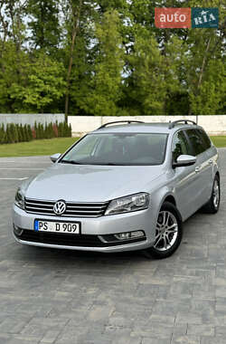 Універсал Volkswagen Passat 2012 в Луцьку