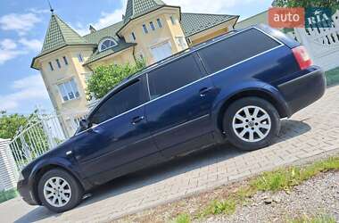 Універсал Volkswagen Passat 2000 в Чернівцях