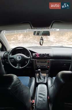 Универсал Volkswagen Passat 1999 в 