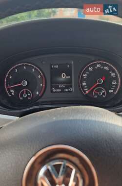 Седан Volkswagen Passat 2020 в 
