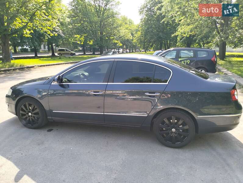 Седан Volkswagen Passat 2008 в Рівному