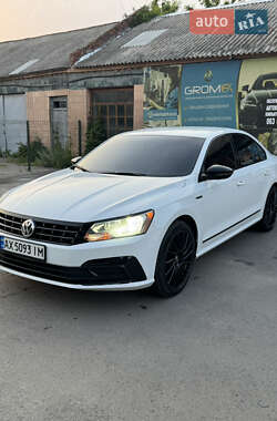 Седан Volkswagen Passat 2017 в Харькове