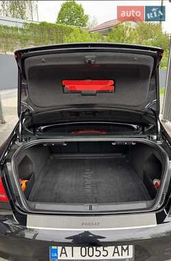 Седан Volkswagen Passat 2012 в 