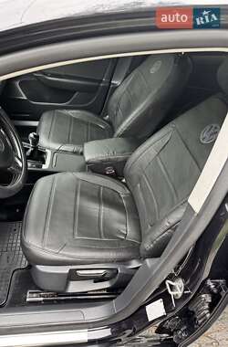 Седан Volkswagen Passat 2012 в 