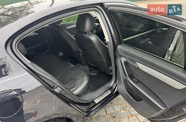 Седан Volkswagen Passat 2012 в 