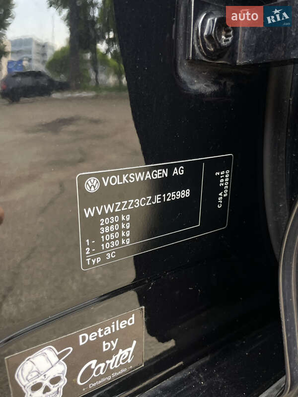 Седан Volkswagen Passat 2018 в Києві