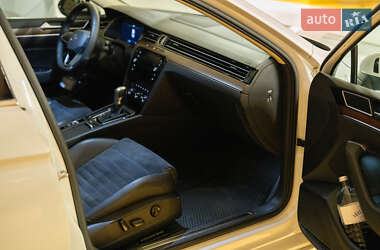 Седан Volkswagen Passat 2018 в 