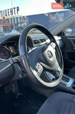 Универсал Volkswagen Passat 2011 в 