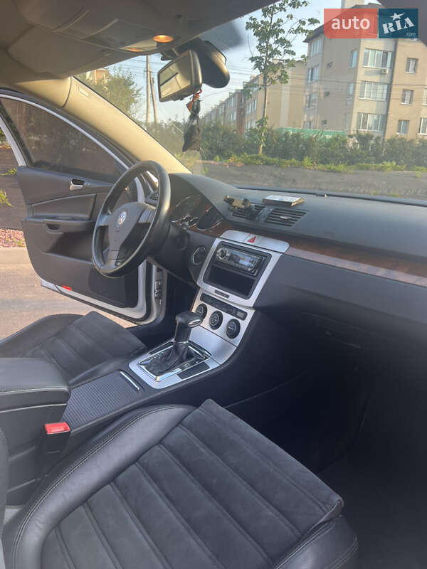 Седан Volkswagen Passat 2008 в Киеве