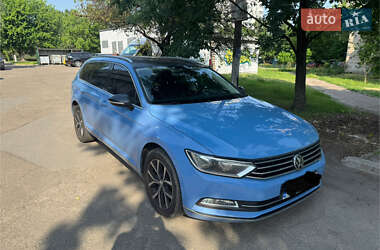 Универсал Volkswagen Passat 2015 в 