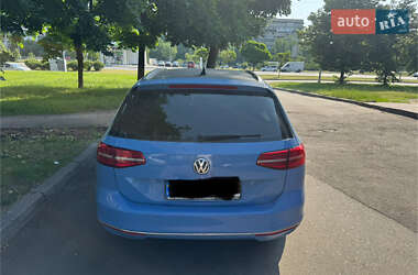 Универсал Volkswagen Passat 2015 в 