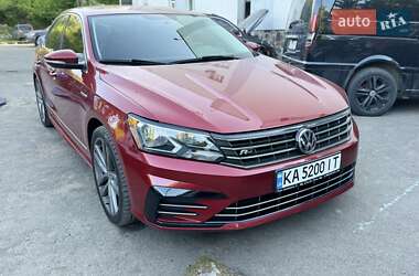 Седан Volkswagen Passat 2016 в 