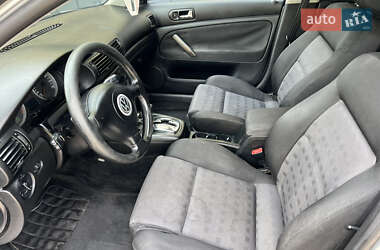 Универсал Volkswagen Passat 2002 в 