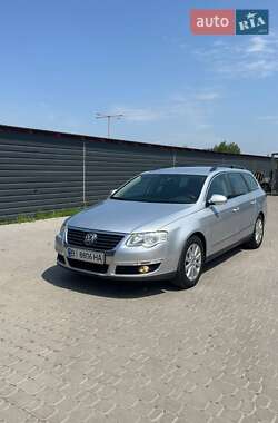 Универсал Volkswagen Passat 2009 в 