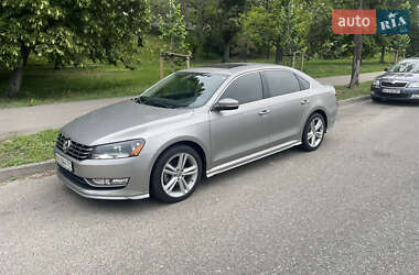 Седан Volkswagen Passat 2014 в 