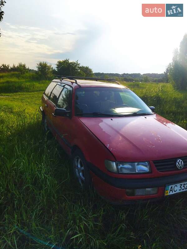 Универсал Volkswagen Passat 1996 в Луцке