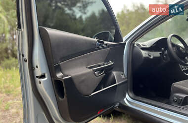 Универсал Volkswagen Passat 2005 в 