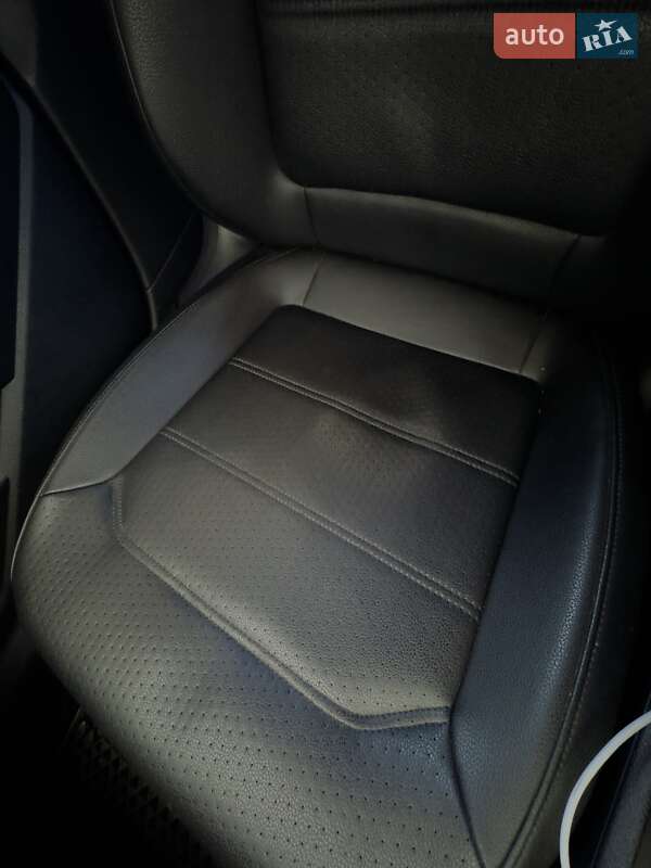 Седан Volkswagen Passat 2015 в Одессе фото 19 Седан Volkswagen Passat 2015 в Одессе