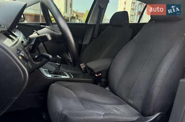 Седан Volkswagen Passat 2009 в 