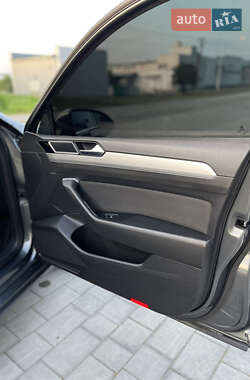 Универсал Volkswagen Passat 2015 в 