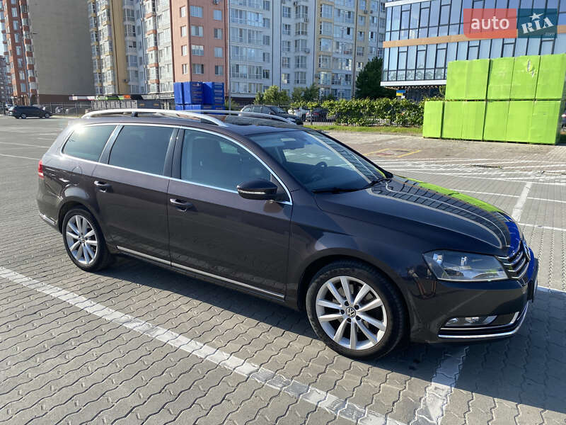 Универсал Volkswagen Passat 2011 в Ивано-Франковске фото 10 Универсал Volkswagen Passat 2011 в Ивано-Франковске