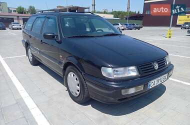 Универсал Volkswagen Passat 1995 в Черкассах