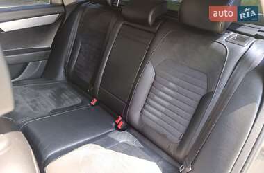 Універсал Volkswagen Passat 2013 в 