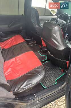Седан Volkswagen Passat 1992 в 