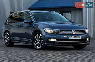 Универсал Volkswagen Passat 2015 в Ровно
