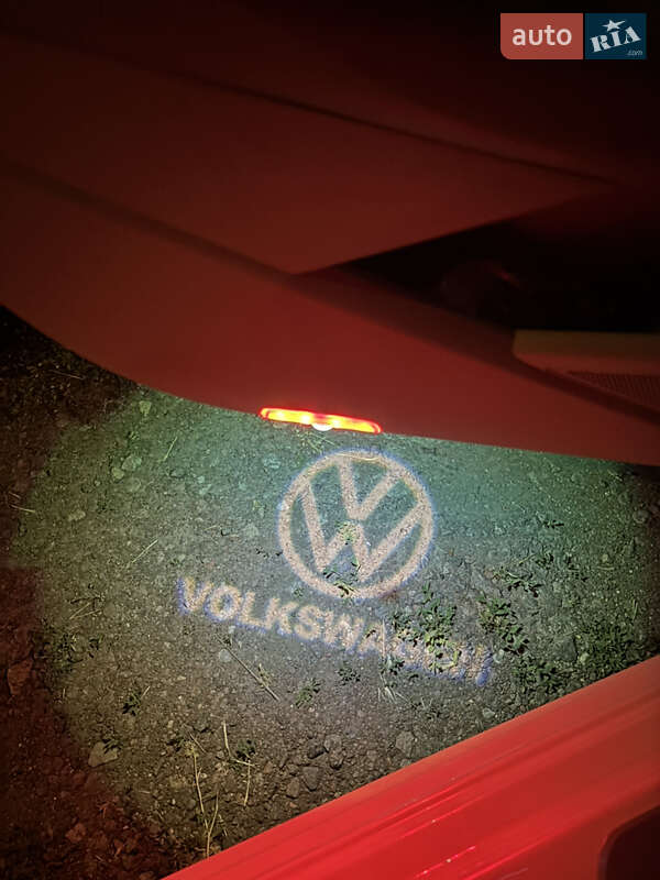 Седан Volkswagen Passat 2017 в Одесі