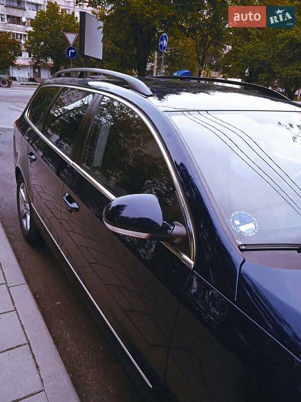 Универсал Volkswagen Passat 2009 в Львове