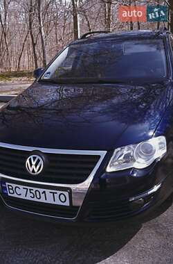 Універсал Volkswagen Passat 2009 в Львові