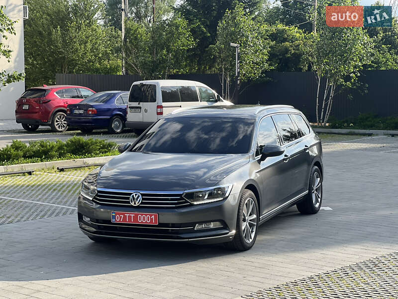 Универсал Volkswagen Passat 2016 в Ужгороде