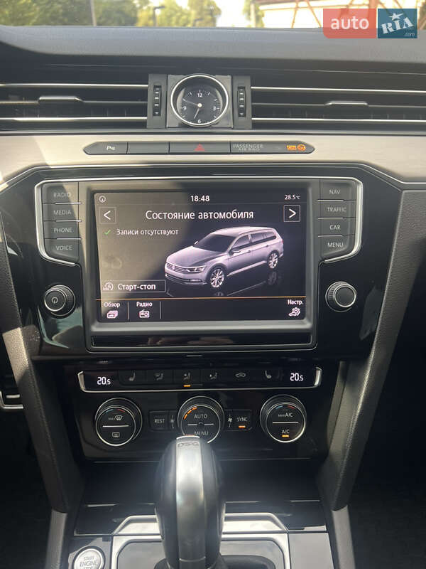 Универсал Volkswagen Passat 2016 в Ужгороде