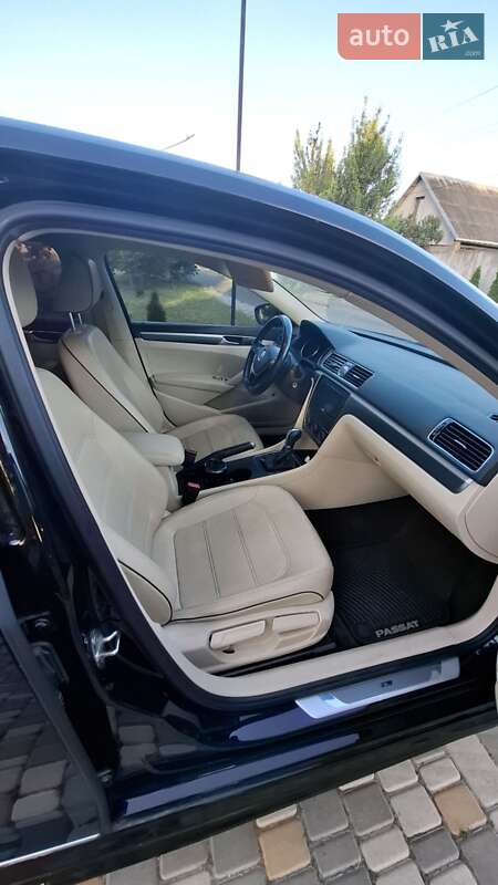 Седан Volkswagen Passat 2016 в Беляевке